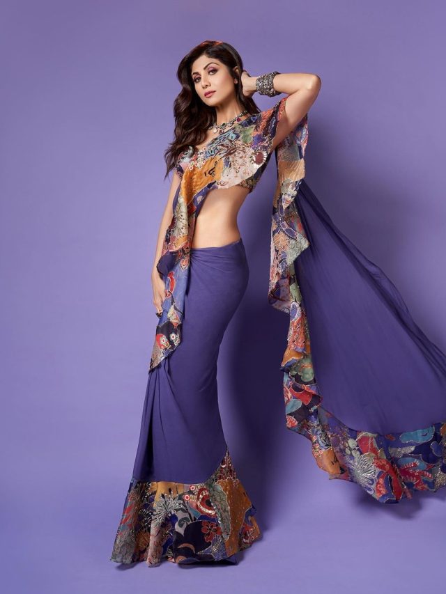 Shilpa Shetty Bold Looks in Saree